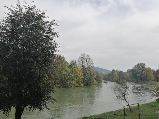 Mreznicki Mozaik Apartment Duga Resa Bagian luar foto